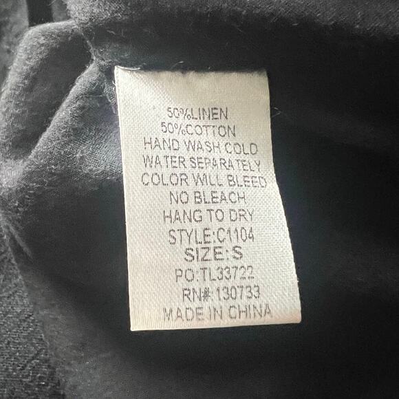 Altar’d State Woman’s Black Embroidered Floral Linen Blend Mini Skirt- Size S - Picture 4 of 7